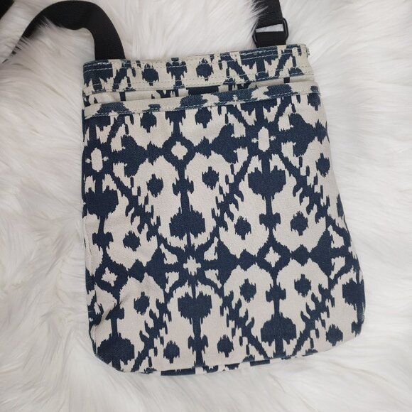 Kavu Rope Keepalong Crossbody Bag Blue White Ikat - Picture 3 of 5